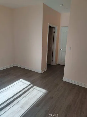 10220 Samoa Avenue 107, Tujunga, California 91042
