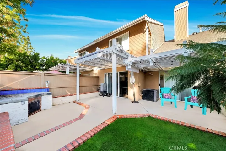 37 Sandalwood 91, Aliso Viejo, California 92656