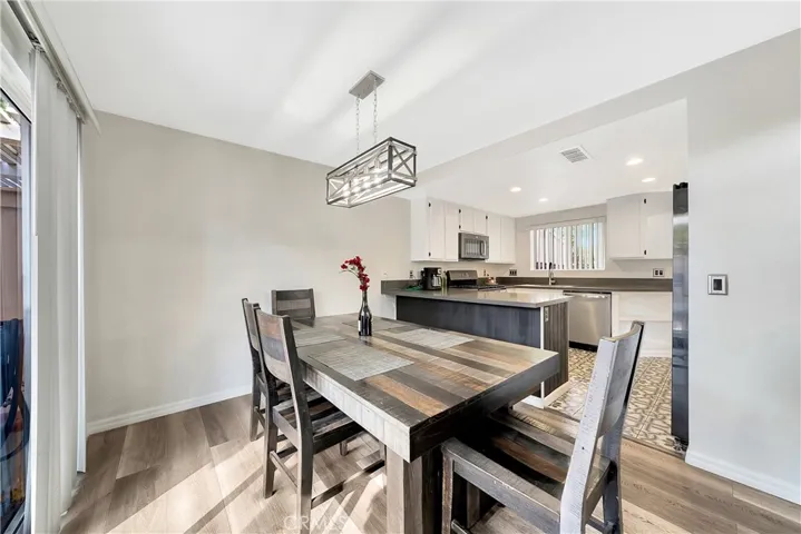 37 Sandalwood 91, Aliso Viejo, California 92656