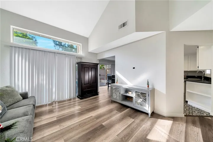 37 Sandalwood 91, Aliso Viejo, California 92656