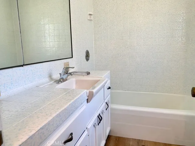 1107 Balboa Avenue, Newport Beach, California 92662