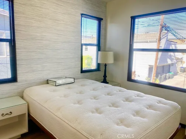 1107 Balboa Avenue, Newport Beach, California 92662