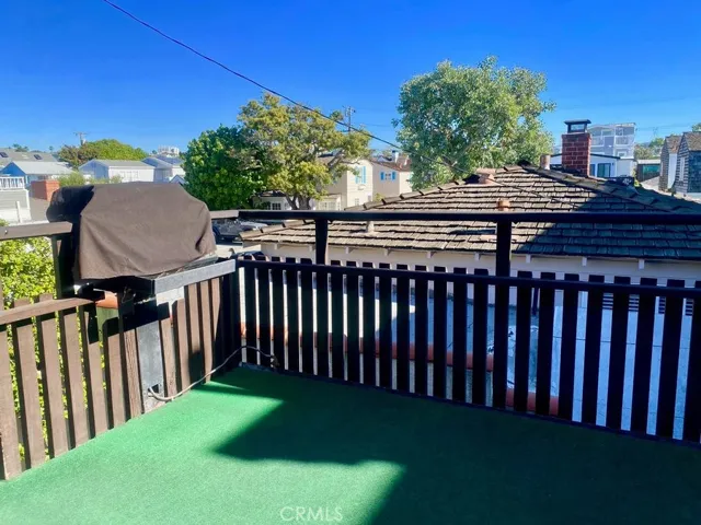 1107 Balboa Avenue, Newport Beach, California 92662