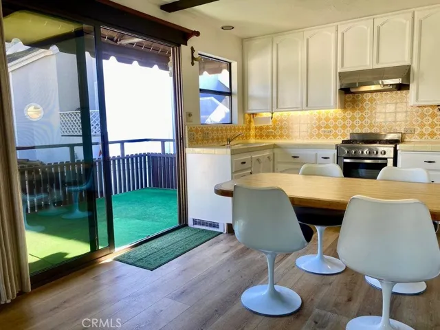 1107 Balboa Avenue, Newport Beach, California 92662
