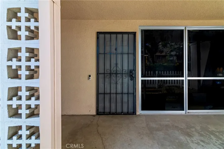 608 Gibbel Road, Hemet, California 92543