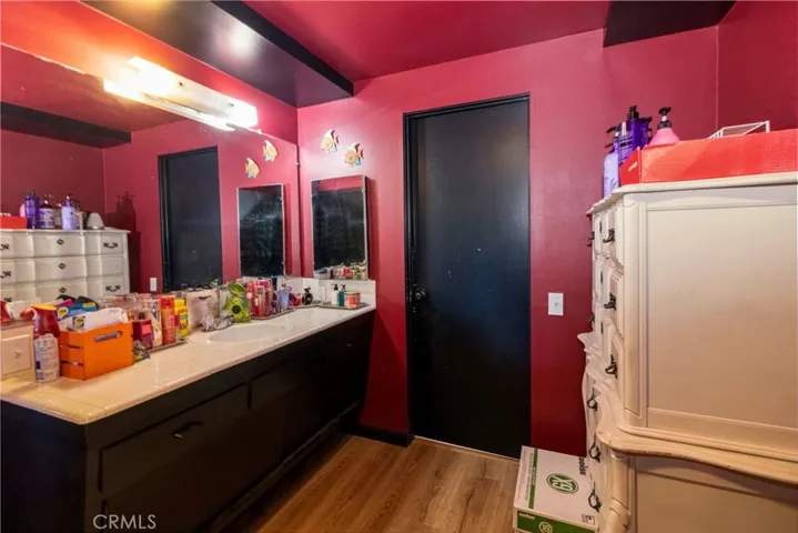 608 Gibbel Road, Hemet, California 92543