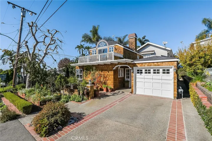 604 Anita Street, Laguna Beach, California 92651