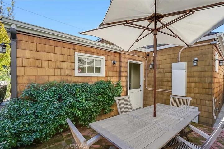 604 Anita Street, Laguna Beach, California 92651