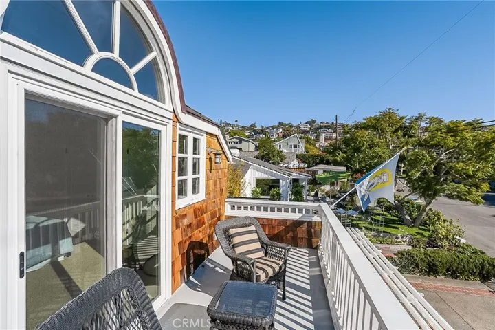 604 Anita Street, Laguna Beach, California 92651