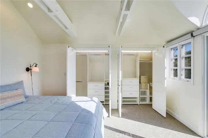 604 Anita Street, Laguna Beach, California 92651