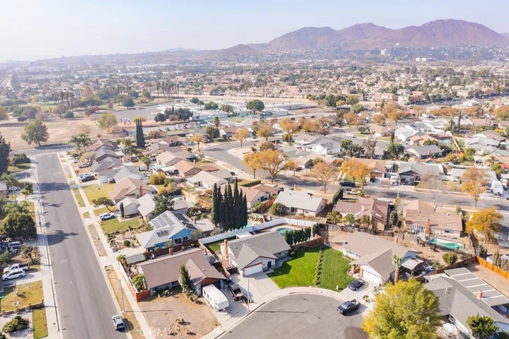4024 Ballad Place, Riverside, California 92505