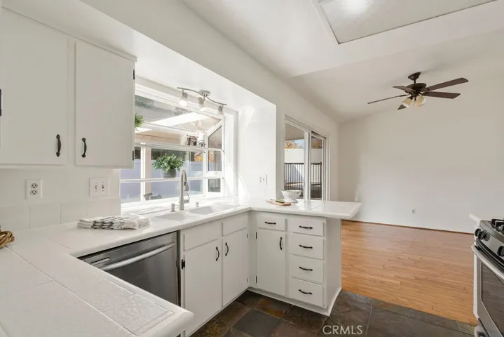 4024 Ballad Place, Riverside, California 92505