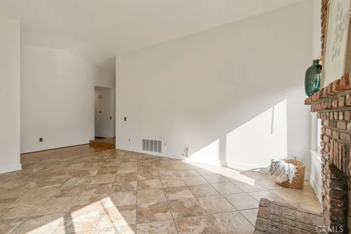 4024 Ballad Place, Riverside, California 92505