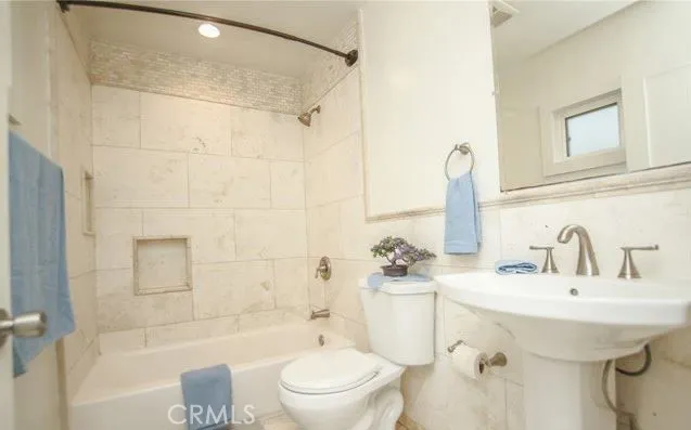 12103 Cornuta Avenue, Downey, California 90242