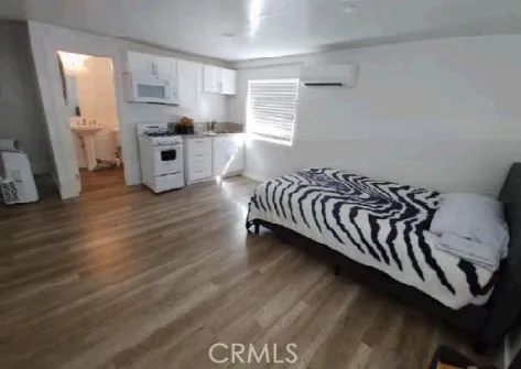 12103 Cornuta Avenue, Downey, California 90242