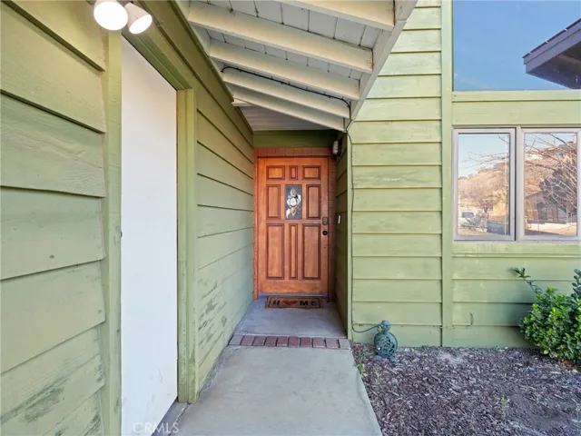 17885 Starboard Lane, Victorville, California 92395