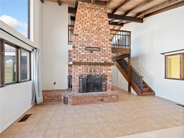 17885 Starboard Lane, Victorville, California 92395