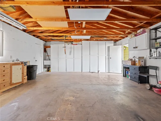 17885 Starboard Lane, Victorville, California 92395