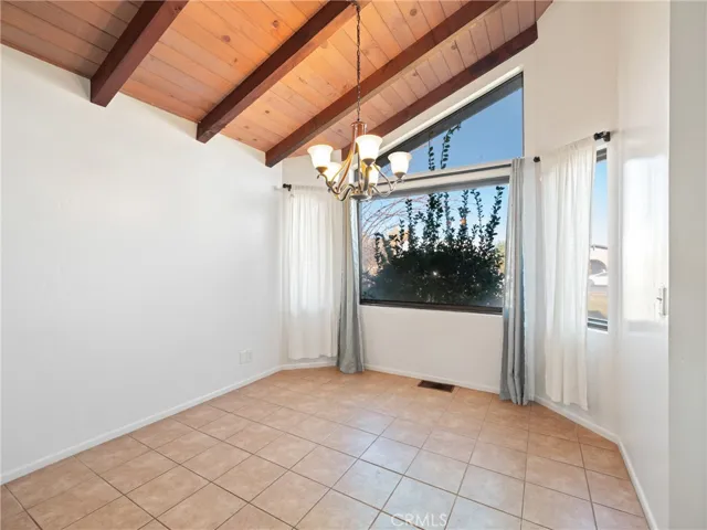 17885 Starboard Lane, Victorville, California 92395