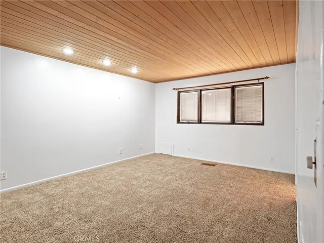 17885 Starboard Lane, Victorville, California 92395