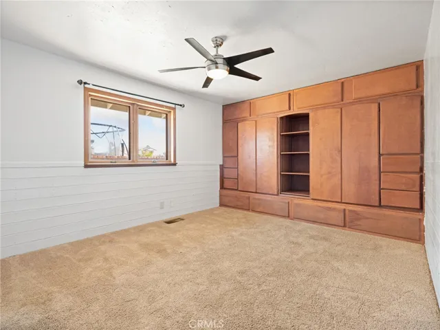 17885 Starboard Lane, Victorville, California 92395