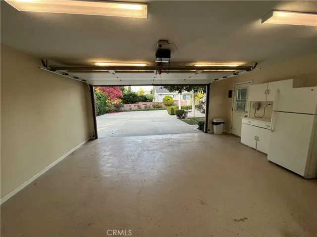 305 N Elspeth Way, Covina, California 91722