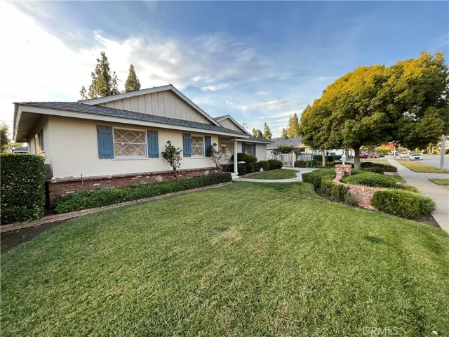 305 N Elspeth Way, Covina, California 91722