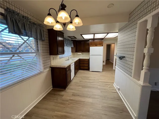 305 N Elspeth Way, Covina, California 91722