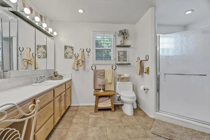 28882 Sleepy Hollow, Pine Valley, California 91962