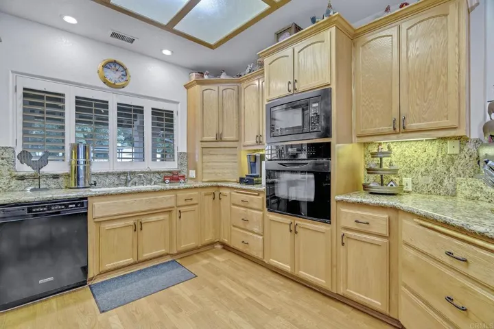28882 Sleepy Hollow, Pine Valley, California 91962