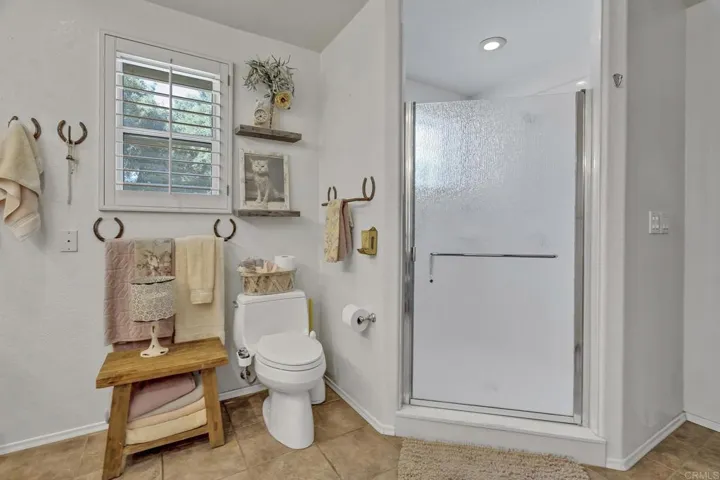 28882 Sleepy Hollow, Pine Valley, California 91962
