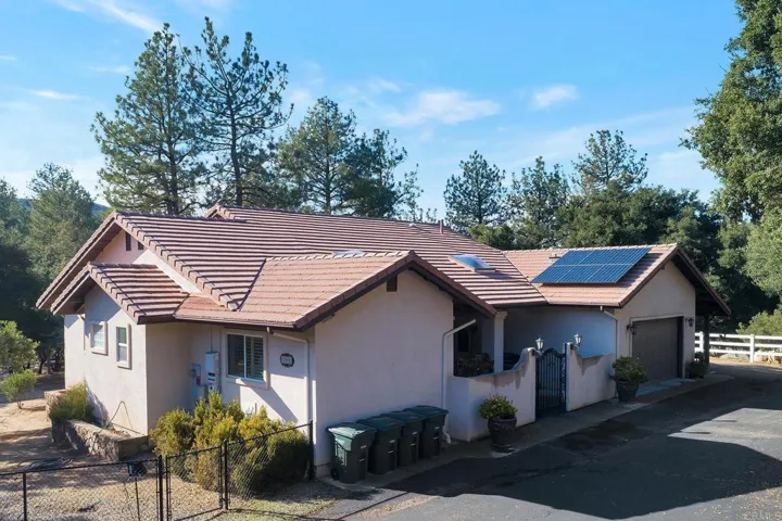 28882 Sleepy Hollow, Pine Valley, California 91962