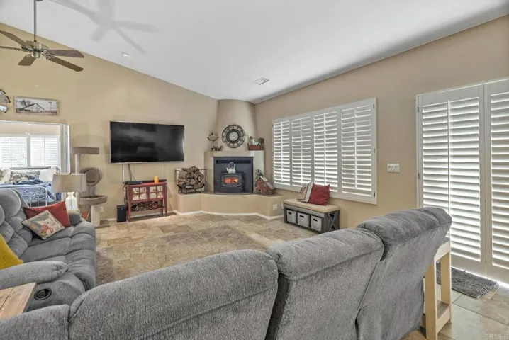 28882 Sleepy Hollow, Pine Valley, California 91962