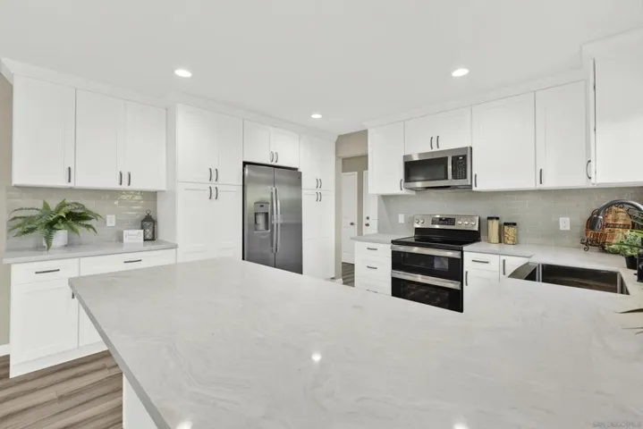 712 Van Horn Rd, El Cajon, California 92019