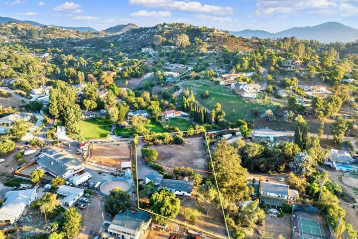 712 Van Horn Rd, El Cajon, California 92019