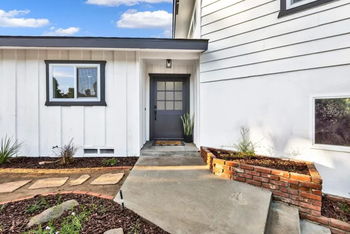 712 Van Horn Rd, El Cajon, California 92019