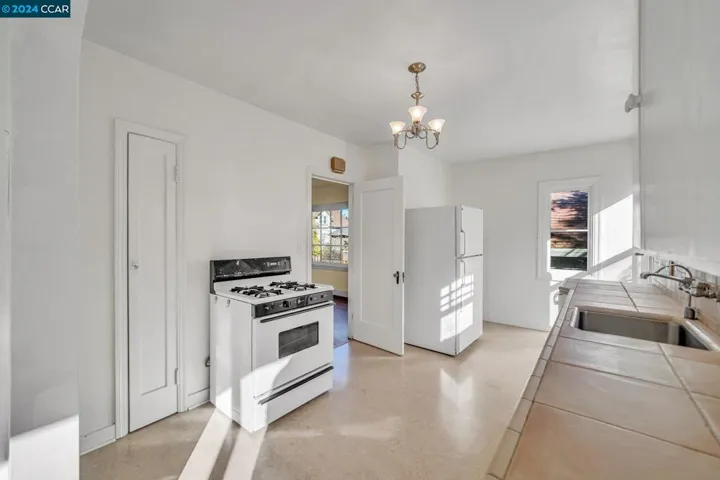615 Walnut St, Petaluma, California 94952