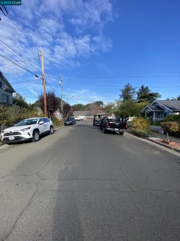 615 Walnut St, Petaluma, California 94952