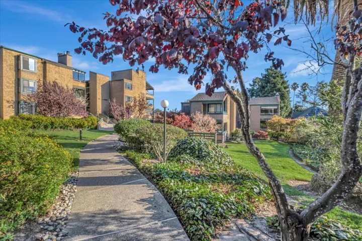 323 Broadway C1, Santa Cruz, California 95060
