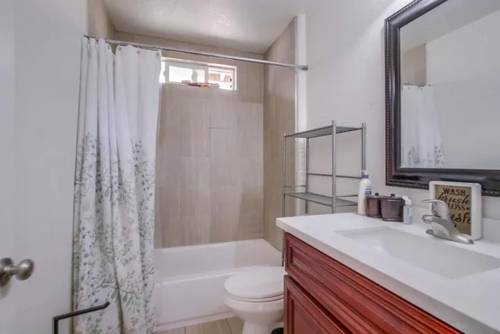 1526 Cuyamaca Ave, Spring Valley, California 91977