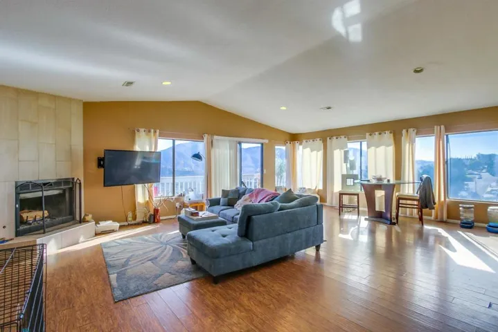 1526 Cuyamaca Ave, Spring Valley, California 91977
