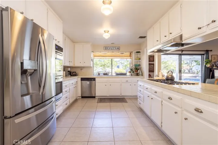 23681 Posey Lane, West Hills, California 91304
