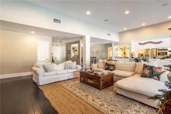 23681 Posey Lane, West Hills, California 91304