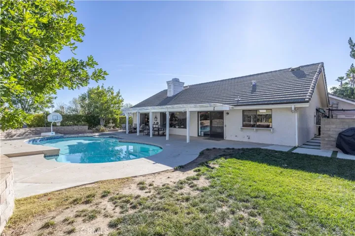 23681 Posey Lane, West Hills, California 91304