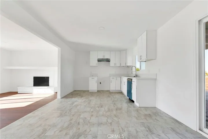 13977 Arrowhead Drive, Victorville, California 92395