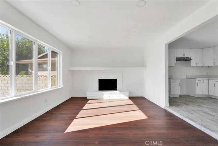13977 Arrowhead Drive, Victorville, California 92395