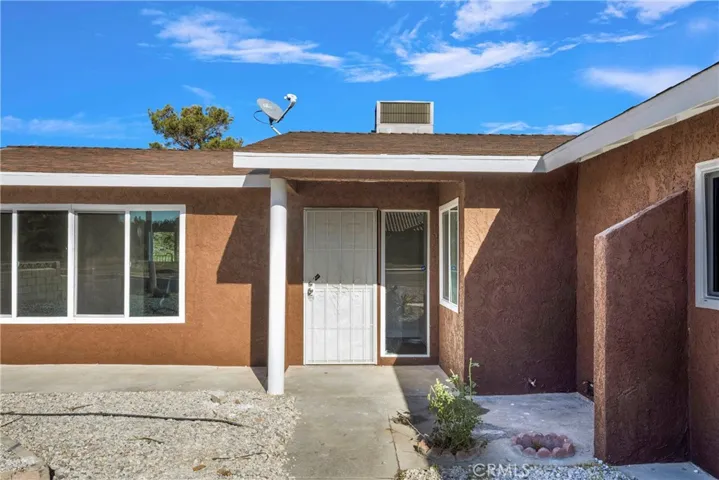 13977 Arrowhead Drive, Victorville, California 92395