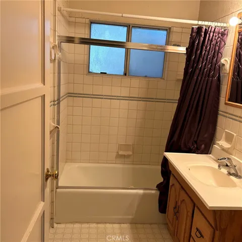 10404 Mountain View Avenue, Loma Linda, California 92354