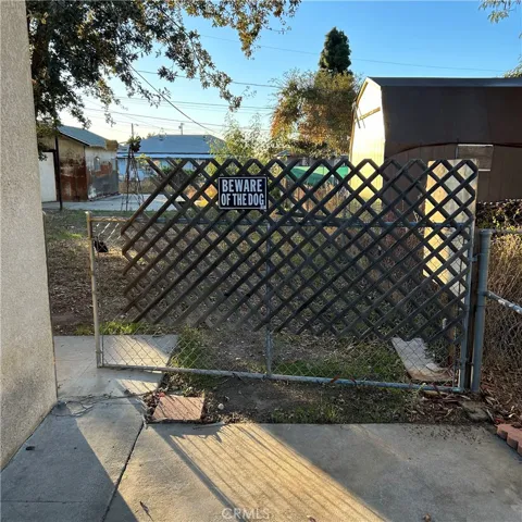 10404 Mountain View Avenue, Loma Linda, California 92354