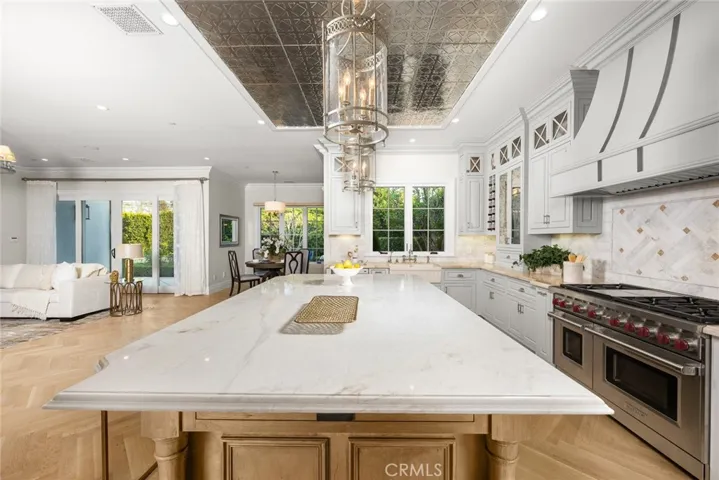 18 S Old Ranch Road, Arcadia, California 91007